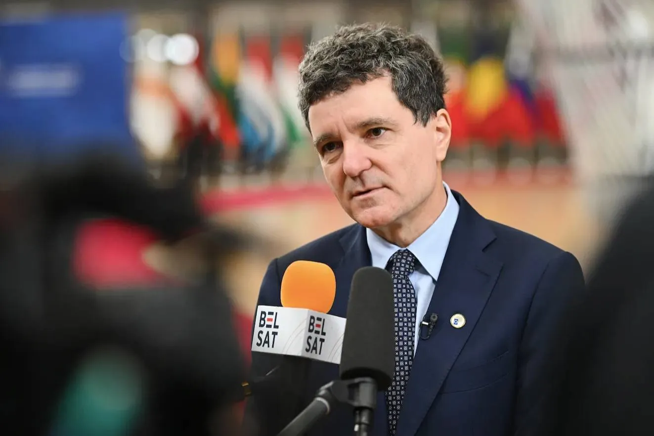 Romunskega predsednika Dana so izžvižgali zaradi podpore Ukrajini