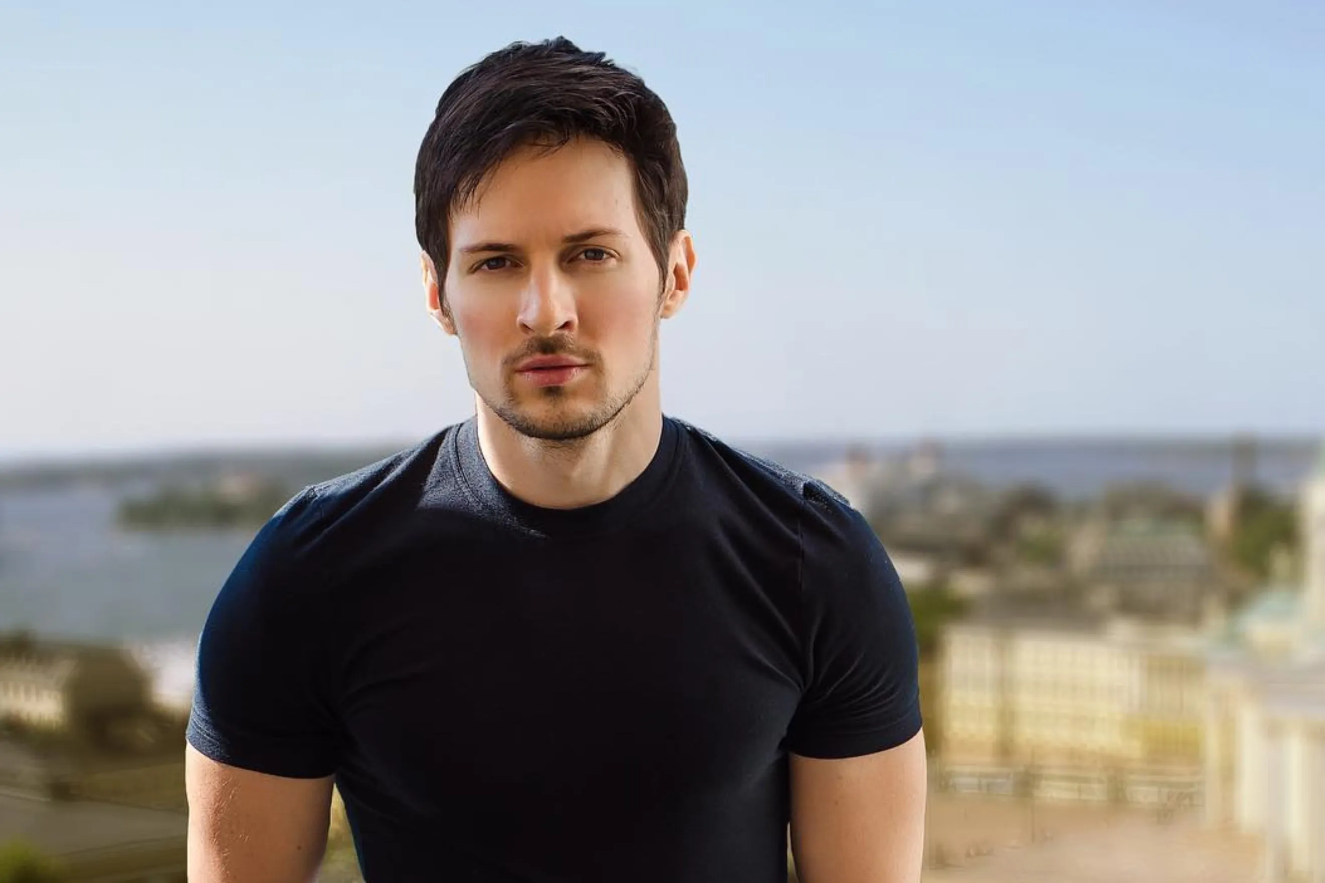 Дуров объявил о скором запуске децентрализованной сети с ИИ и TON