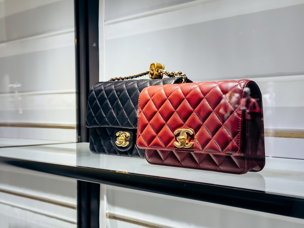 Рейсейл-платформу OSKELLY обвиняют в продаже «пали» и отказах в возврате денег