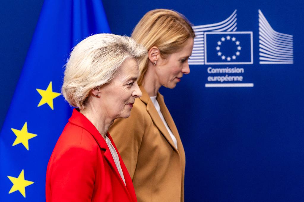 В Германии заявили о поражении Каллас в борьбе с фон дер Ляйен за власть в ЕС