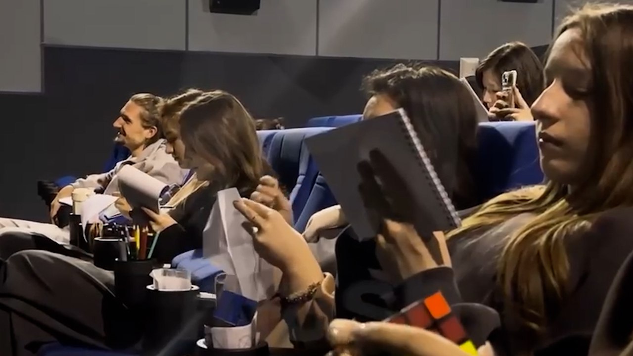 В России впервые провели специальный кинопоказ для людей с СДВГ