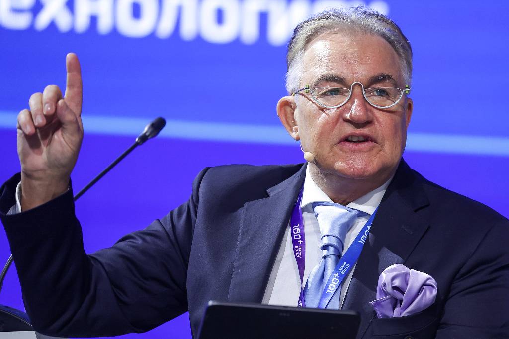 Милонов призвал лечить Диброва в случае опознания на скандальных кадрах с «голым пенисом»