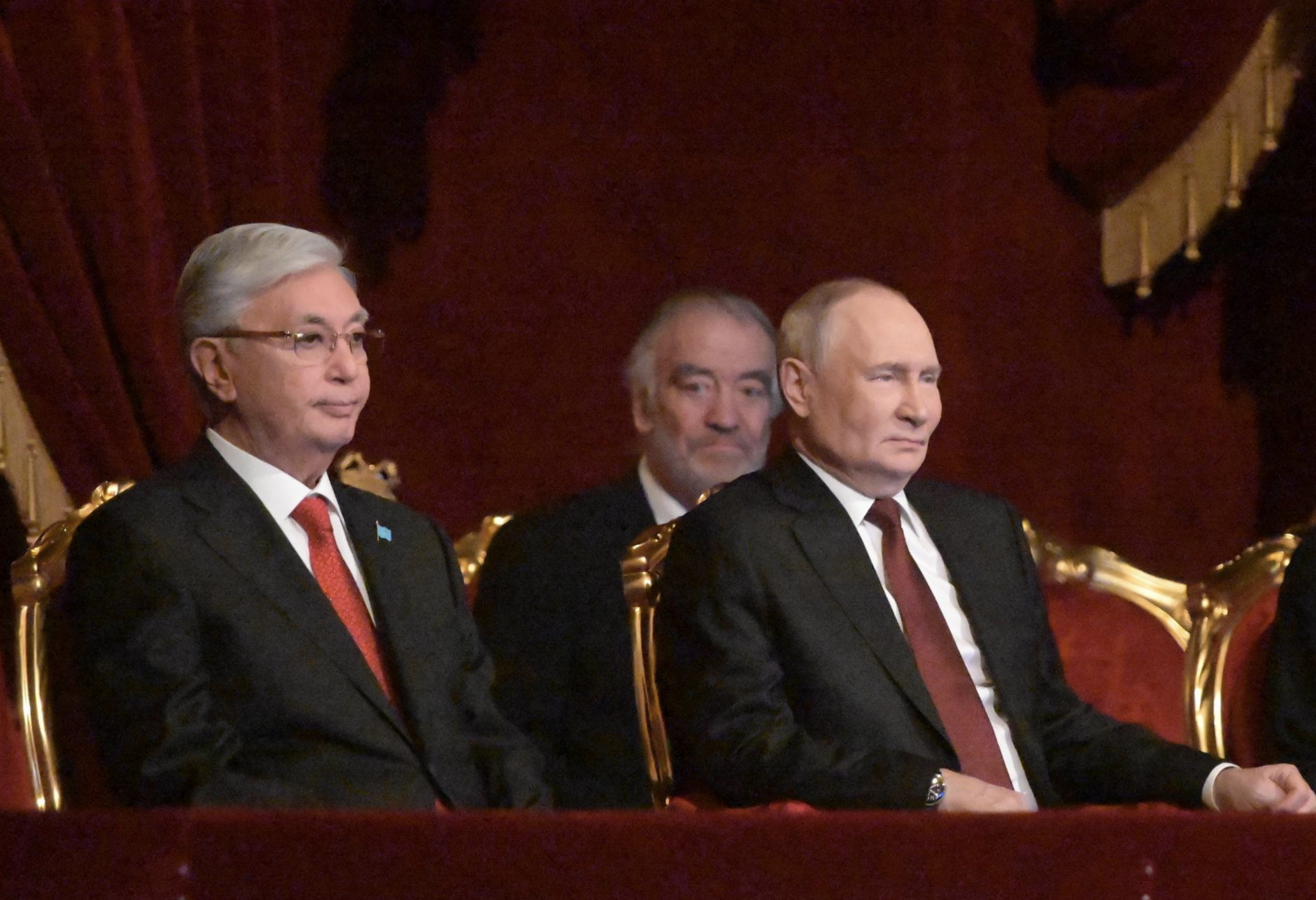 Трамп не передавал Путину никаких посланий через Токаева, заявил Ушаков