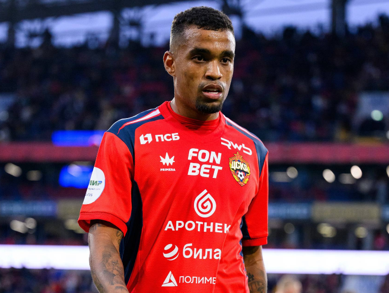 Гол нападающего ЦСКА Алеррандро номинирован на премию Пушкаша