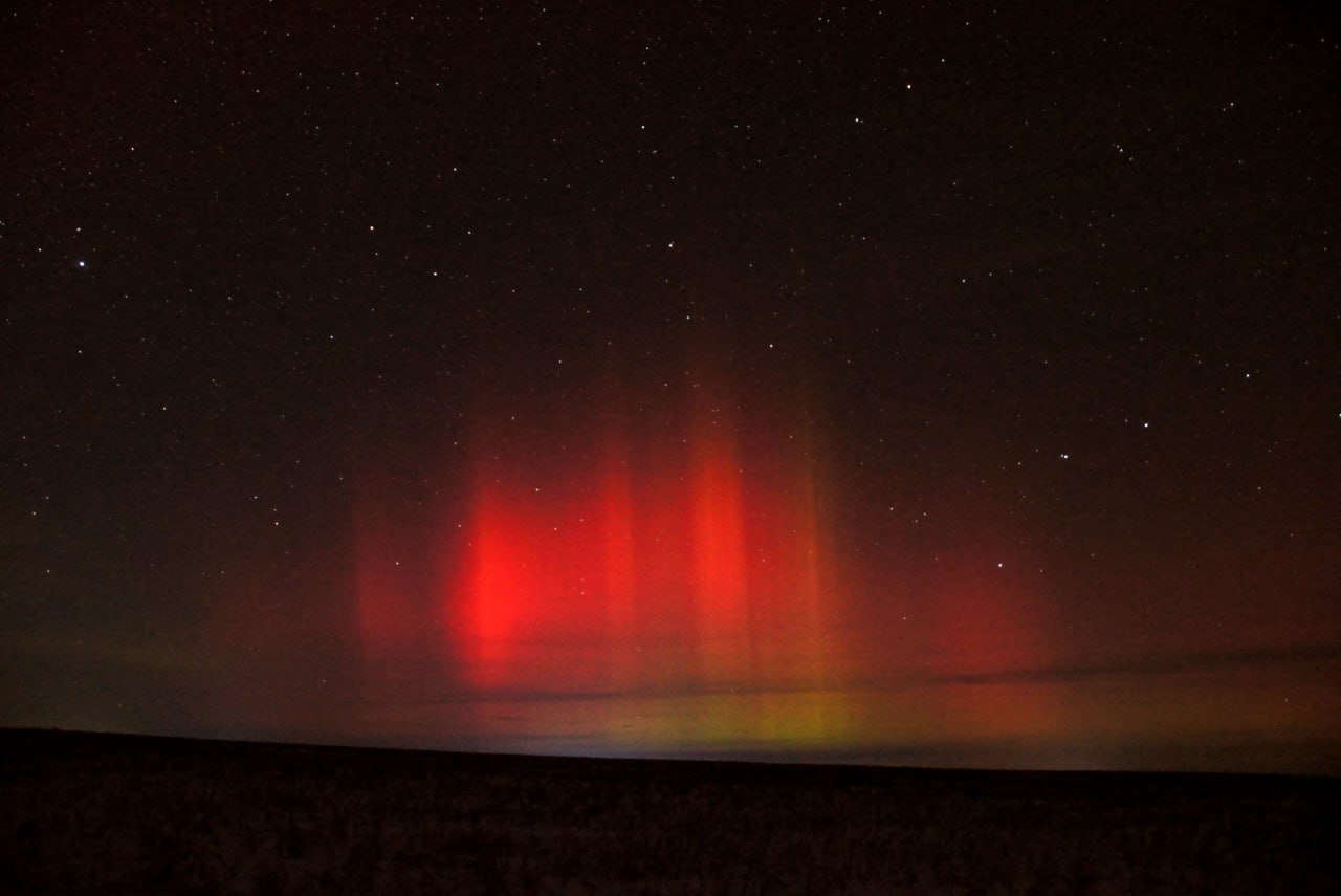 Третий выброс плазмы достиг Земли и вызвал сильнейшее за 10 лет полярное сияние
