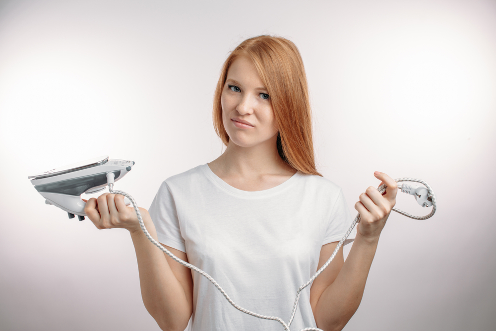 Life.ru раскрыл семь самых распространённых заблуждений о глажке белья