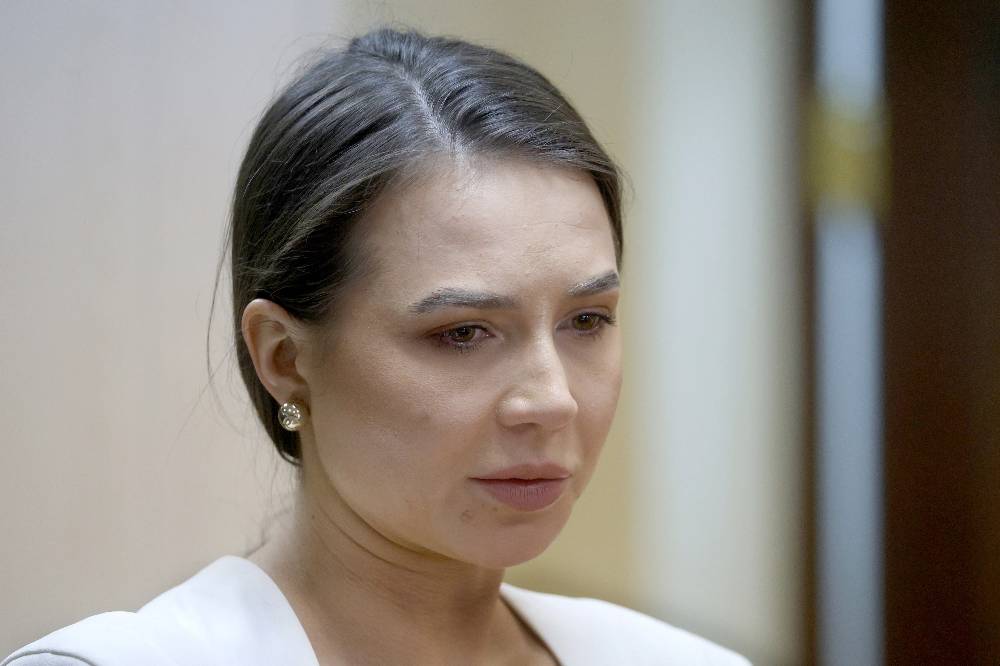 Гинеколог оценила риски домашнего ареста для беременной Лерчек