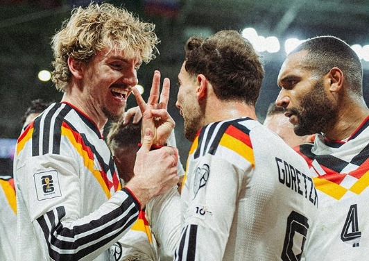 Сборные Германии и Нидерландов отобрались на чемпионат мира по футболу