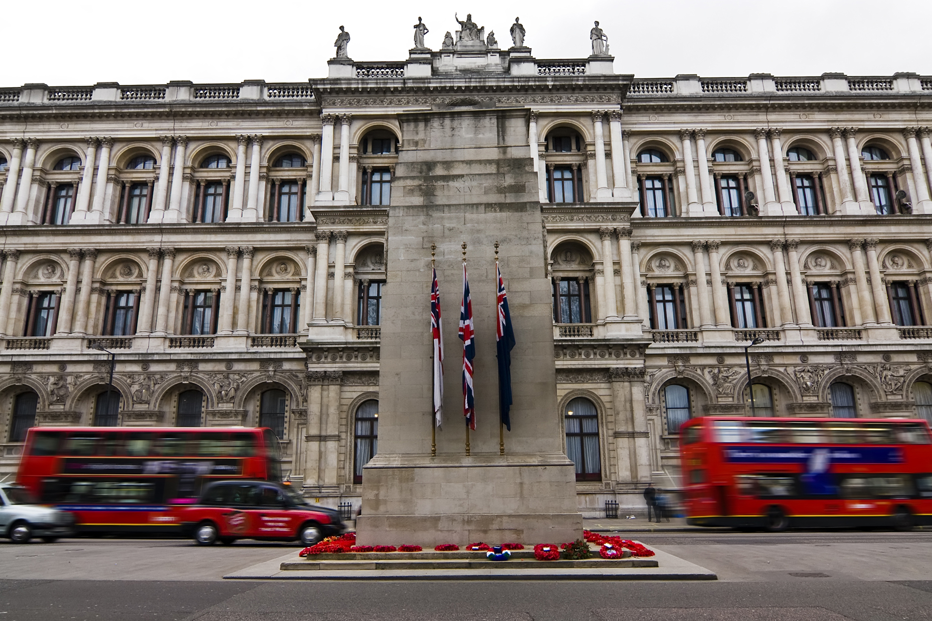 Три российские компании и четыре физлица попали под санкции Британии