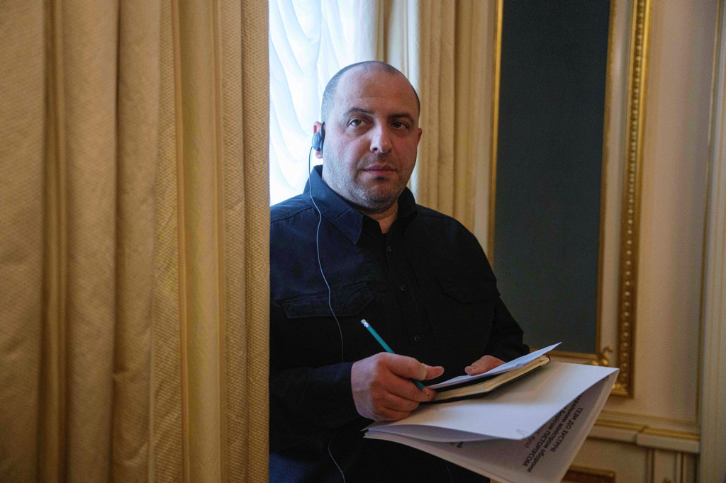 Умеров вернулся на Украину, заявили в Раде