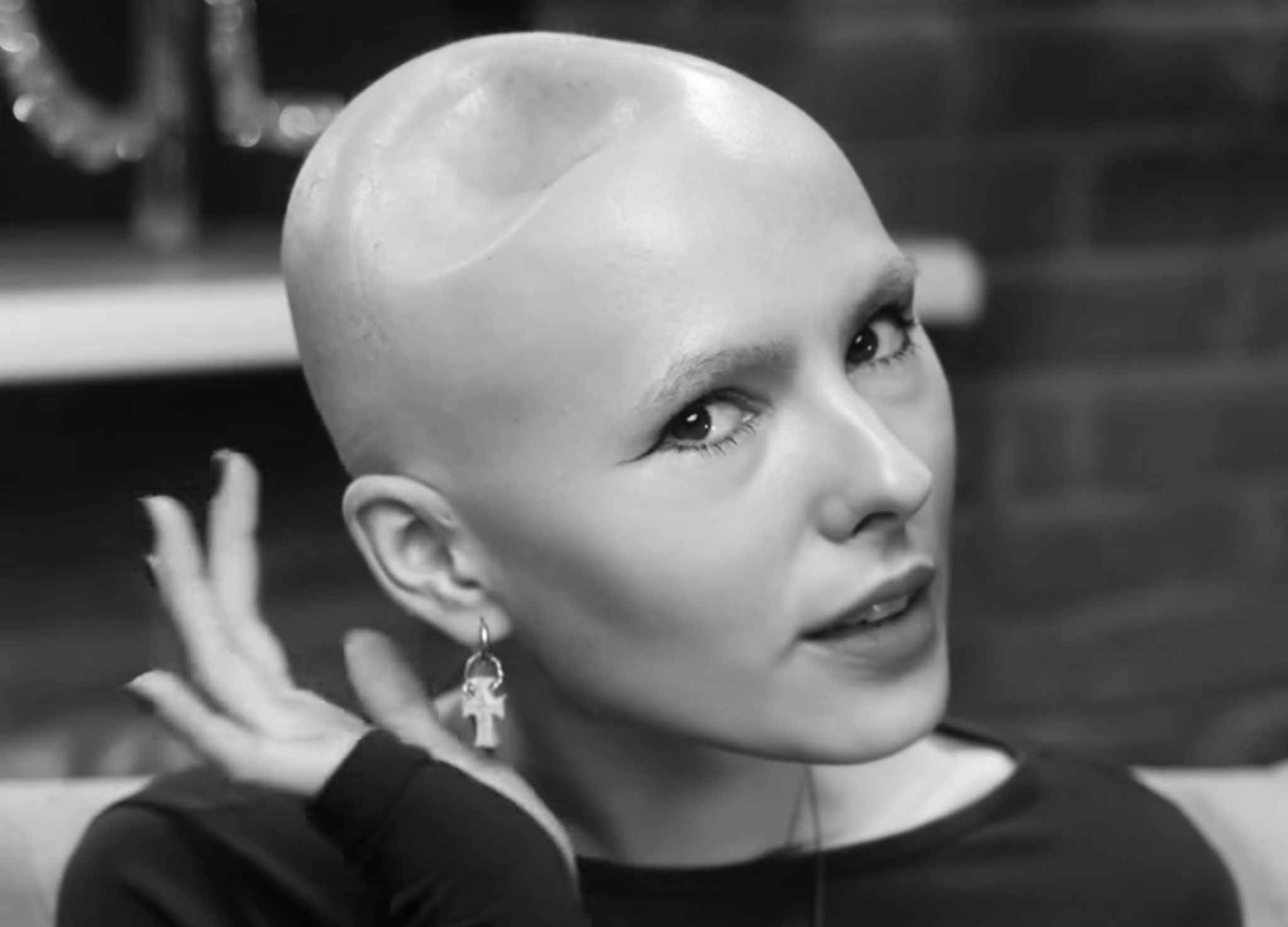 В Москве прощаются с блогершой Ирой Небогой, умершей от рака в 21 год