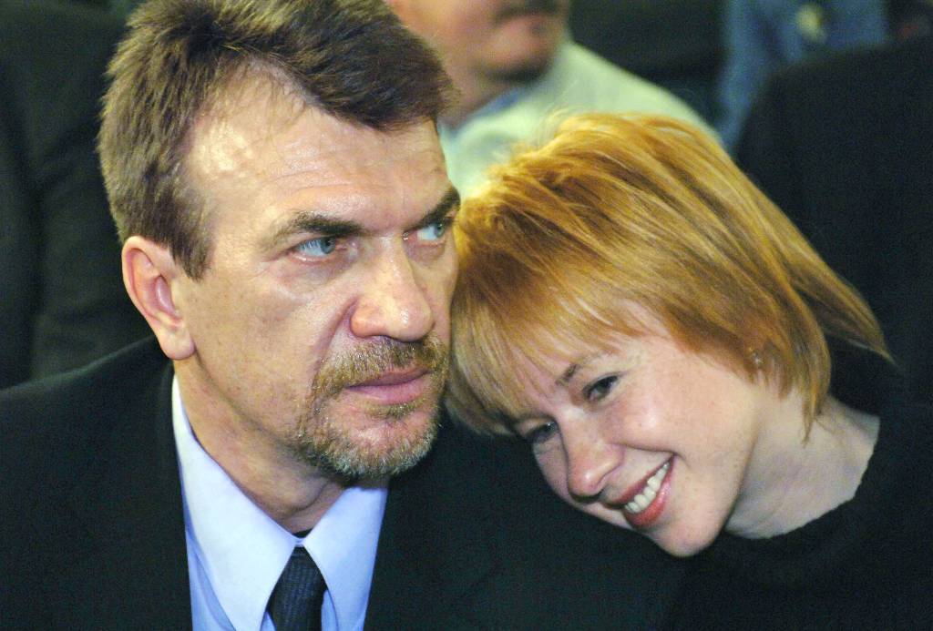 Актриса сериала «Евлампия Романова» развелись с мужем после 22 лет брака