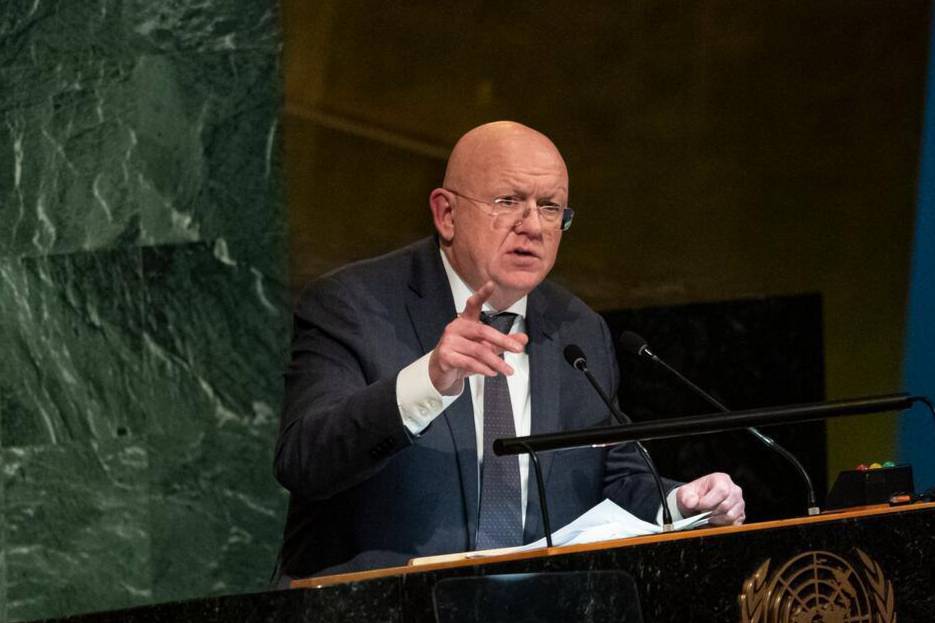 Небензя прокомментировал скандал в Киеве цитатой из романа «Двенадцать стульев»