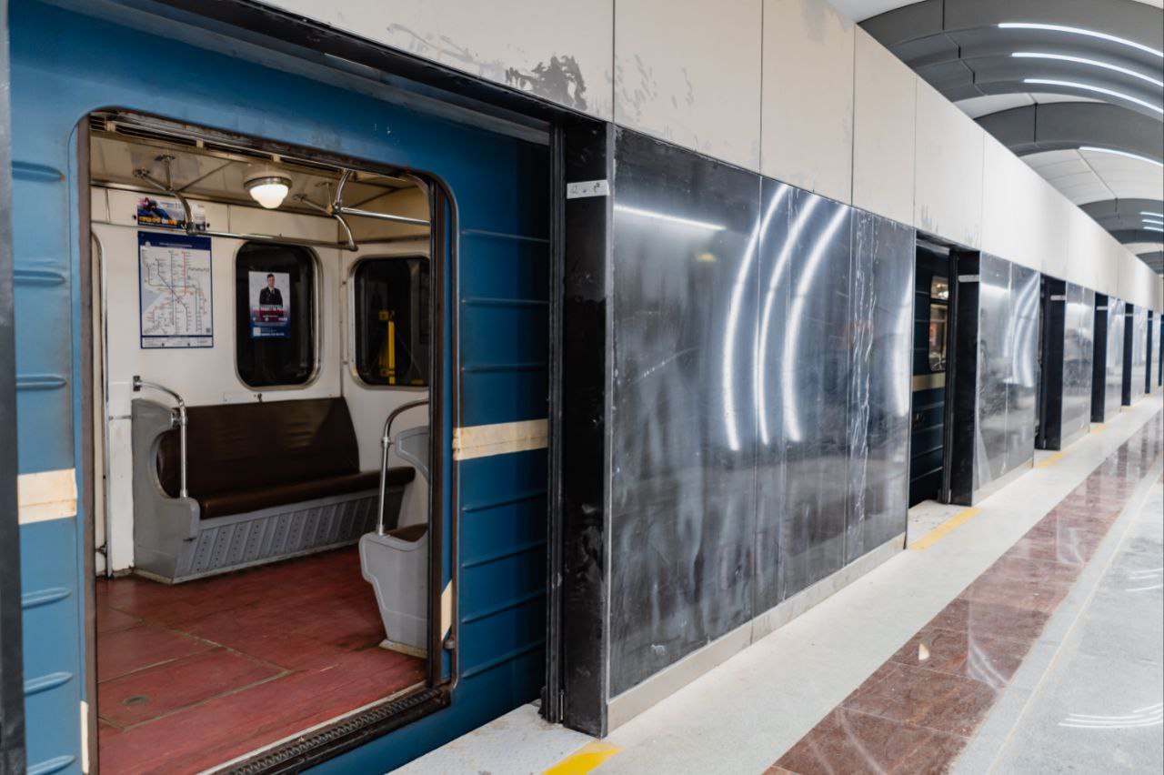 В Санкт-Петербурге тестовый поезд проехал до станции метро «Юго-Западная»