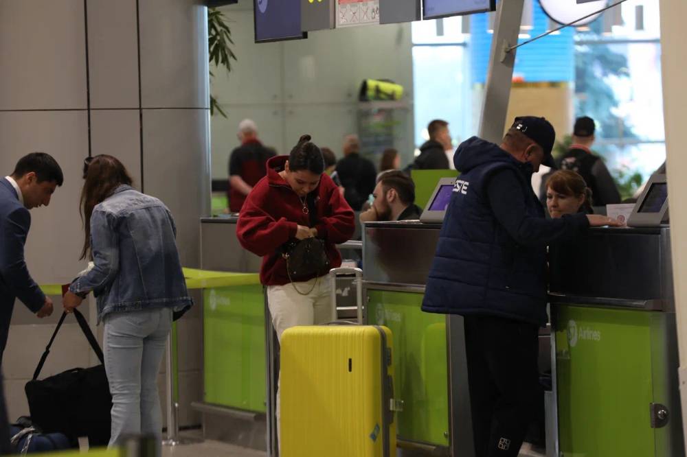 Аэропорт Ульяновска временно закрыли на приём и выпуск самолётов