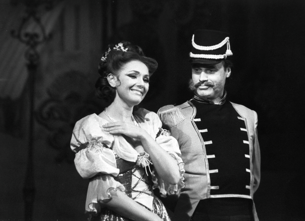 Umrl je ruski ljudski umetnik Vitalij Mišle