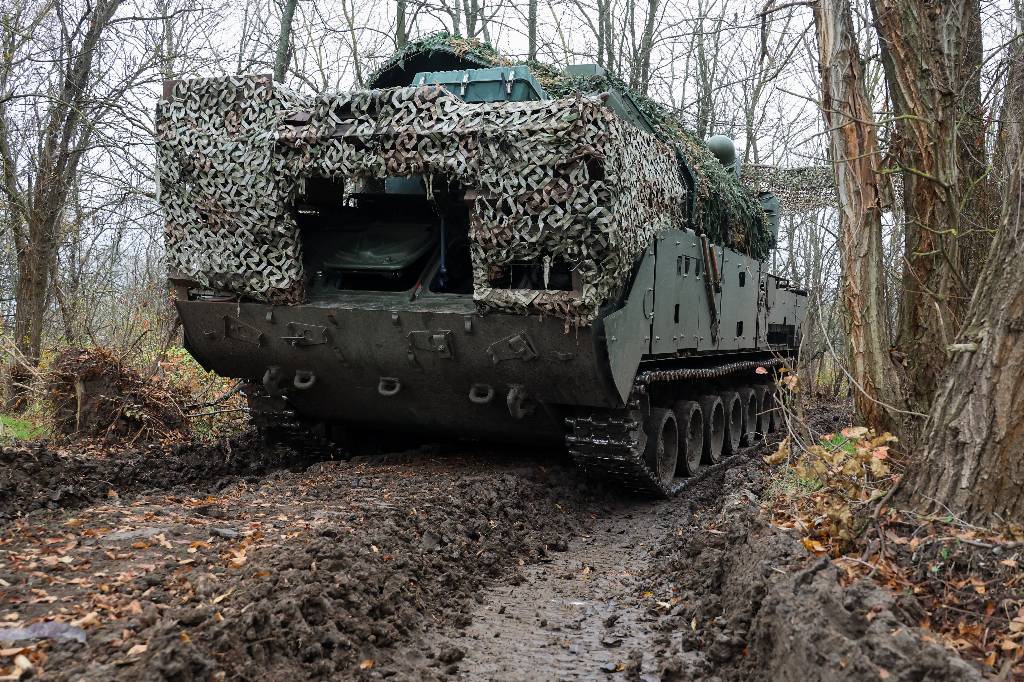 Белорусская армия получила новые зенитные ракетные комплексы «Тор-М2»