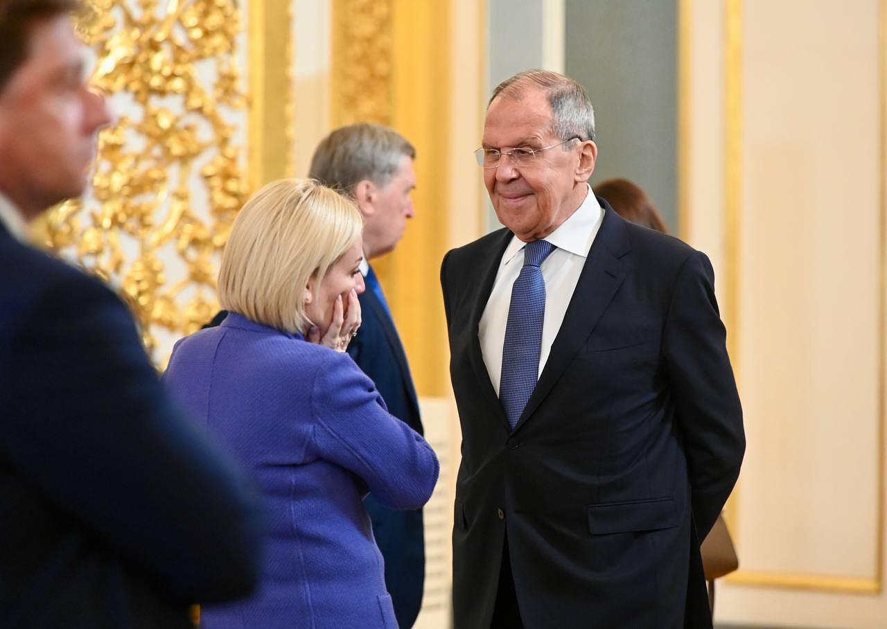 «‎Не сметь без нас!» Лавров не очень тактично ткнул Европу в прошлые фиаско по Украине