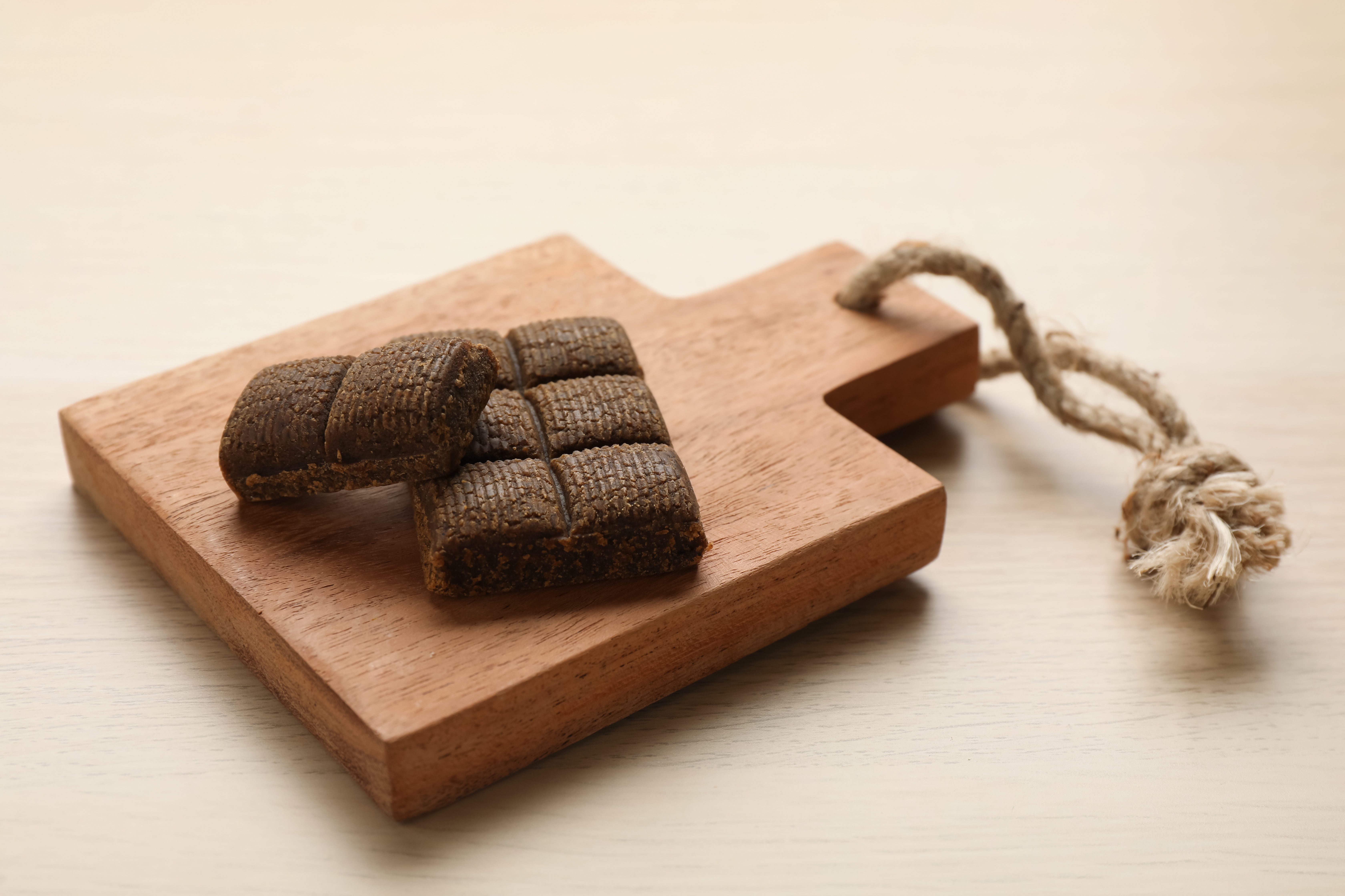 Врач раскрыла, кому лучше отказаться от гематогена