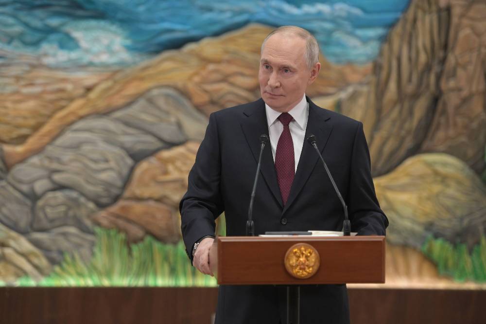 Putin trdi, da si Rusija želi dogovora z Ukrajino, a je to pravno nemogoče