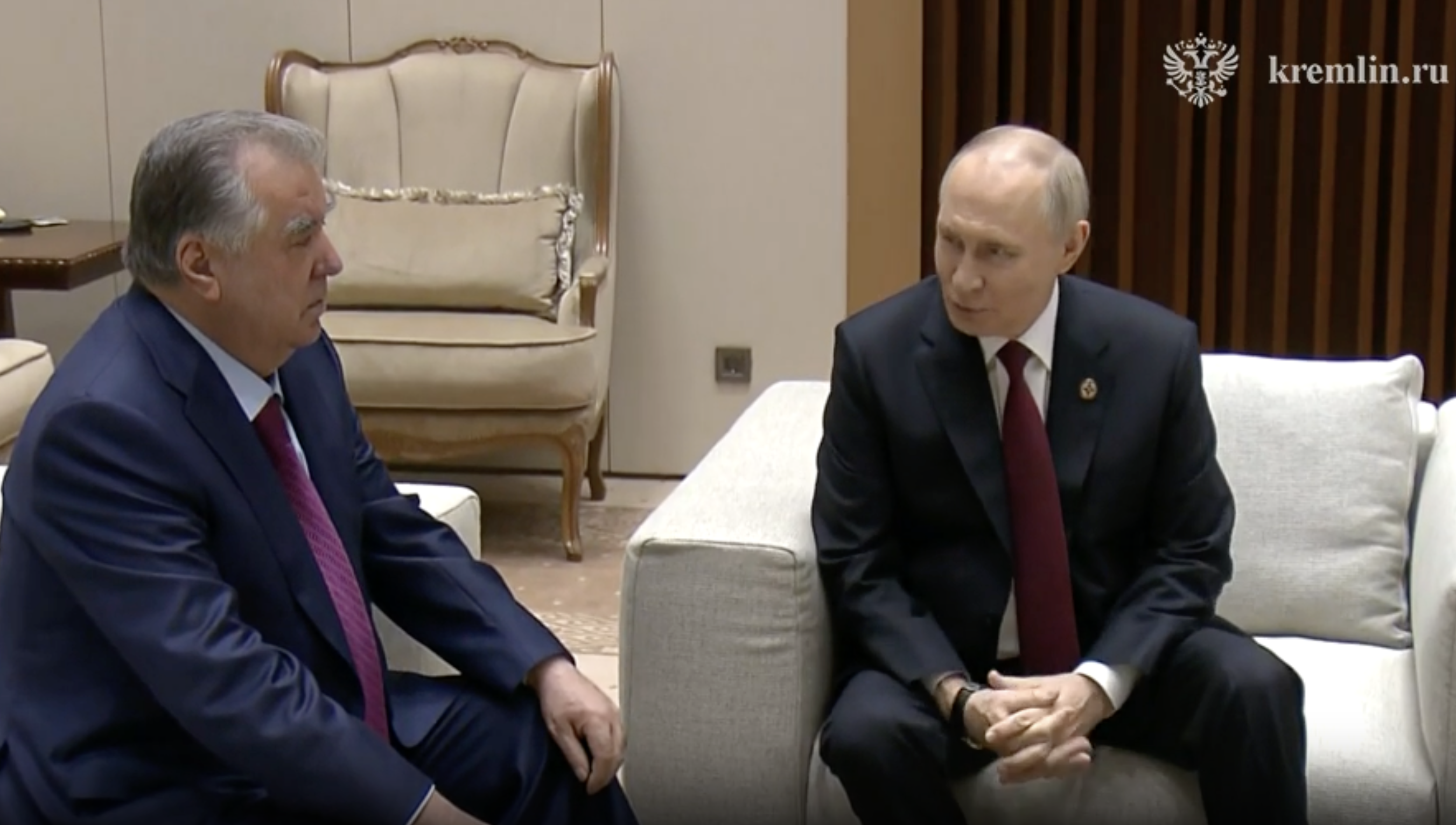 Putin in Rahmon razpravljala o varnosti in sodelovanju na vrhu ODKB