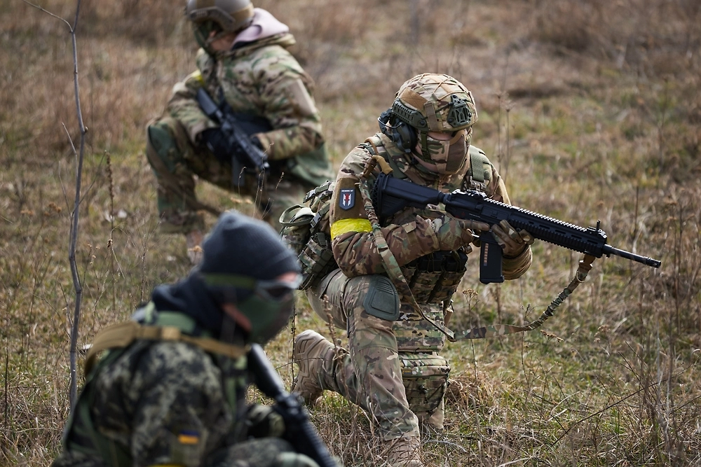 Ukrajinska vojska dnevno izgubi približno 1400 vojakov, trdi rusko obrambno ministrstvo
