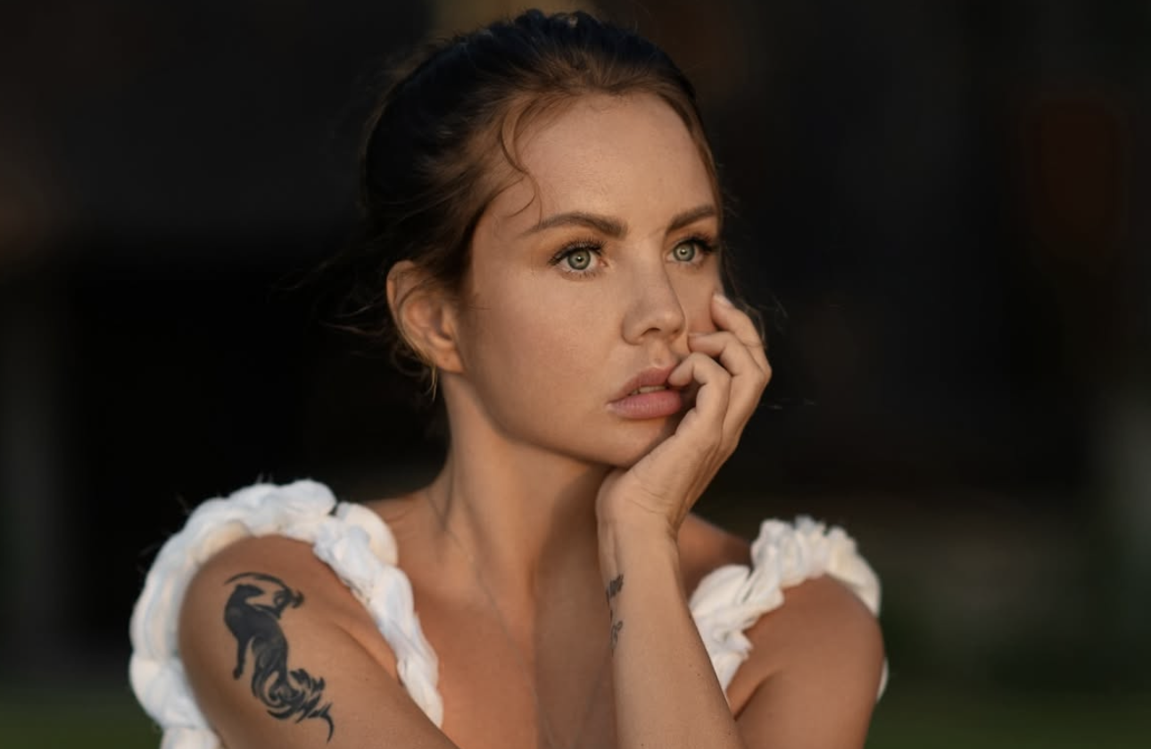 На певицу МакSим подали в суд из-за долгов по коммуналке