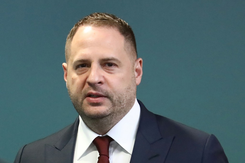 Большинство украинцев требуют отставки Ермака