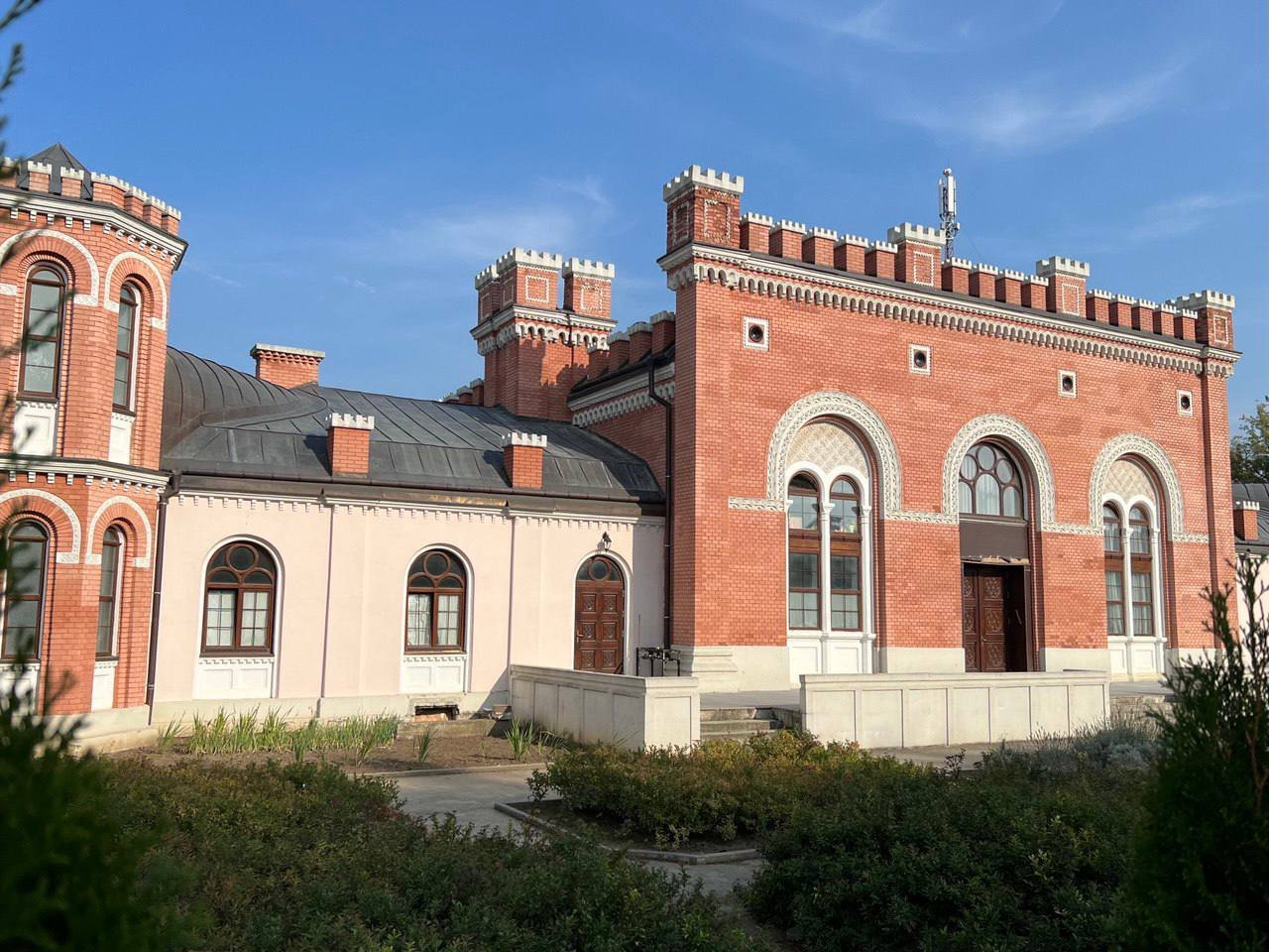 В Сети появились фото последствий Садгорской синагоги на Украине