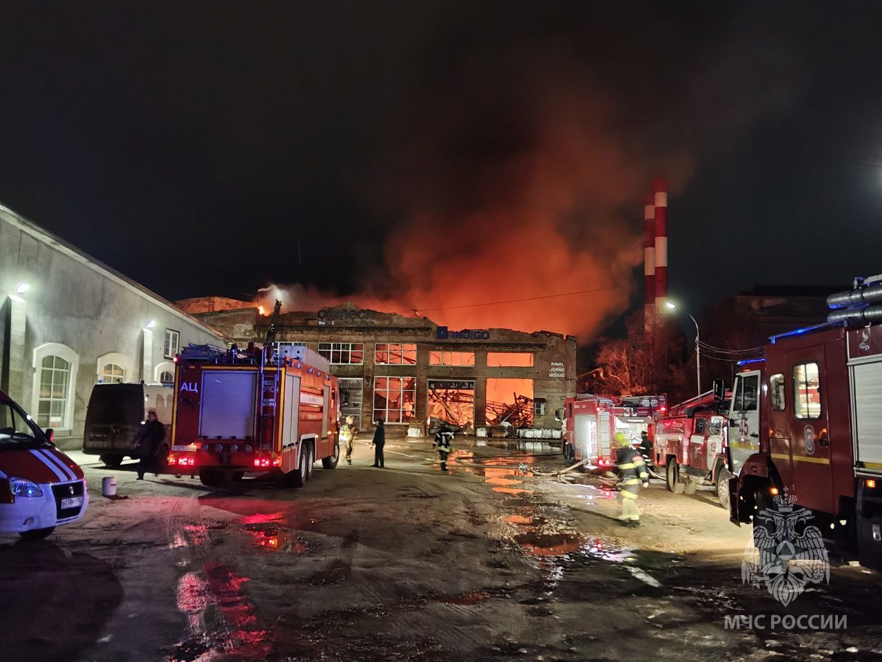 В Нижнем Новгороде произошёл пожар в производственном здании
