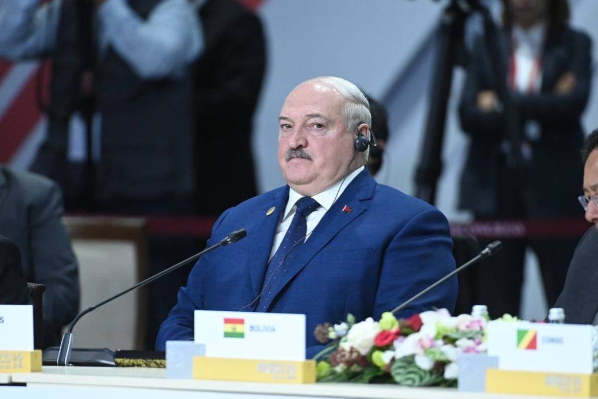 США разрешили финоперации с самолётами, якобы связанными с Лукашенко
