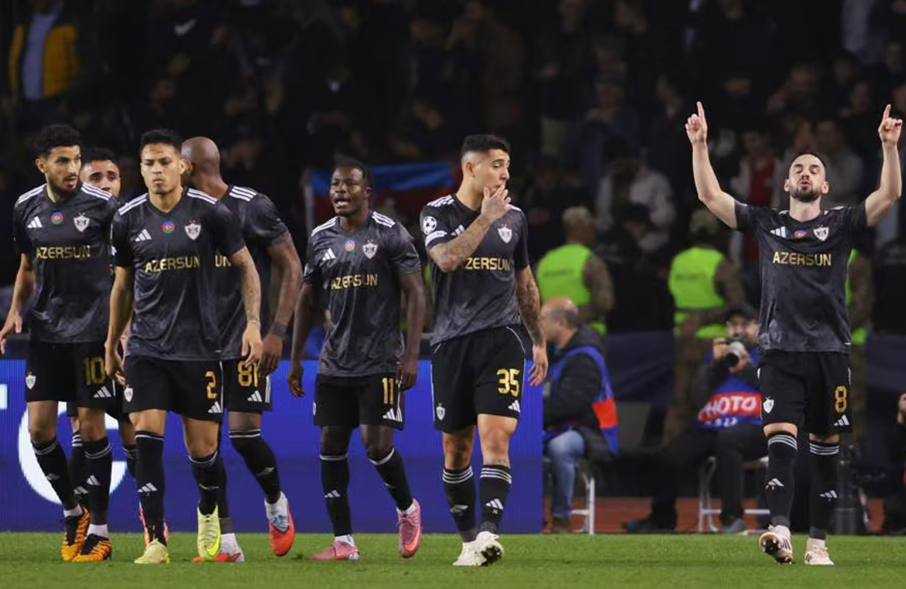 «Карабах» выстоял в матче Лиги чемпионов против «Челси»