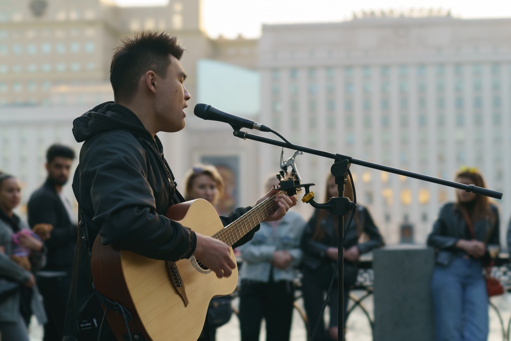 В Санкт-Петербурге прошли рейды против уличных музыкантов