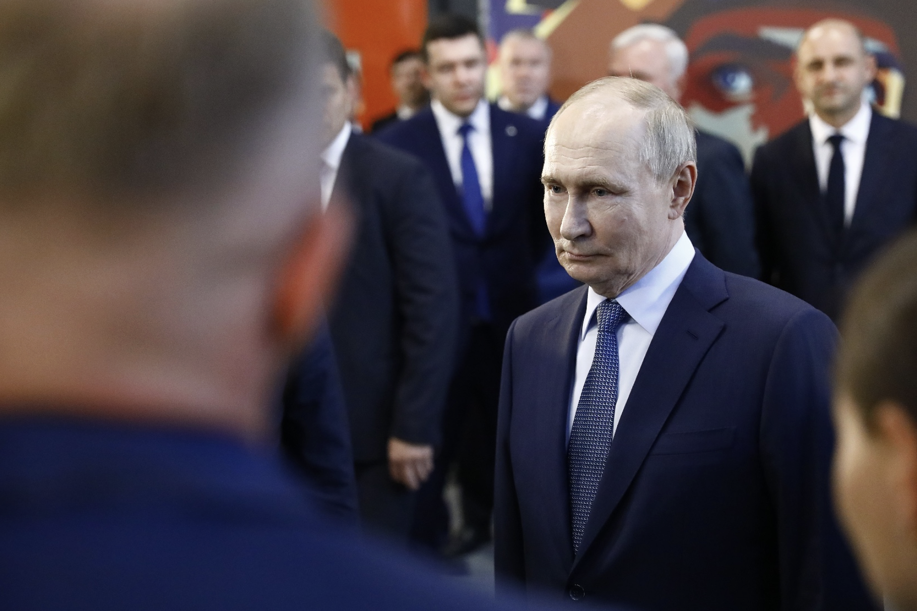 Путин прилетел в Самару, где выступит на форуме «Россия — спортивная держава»