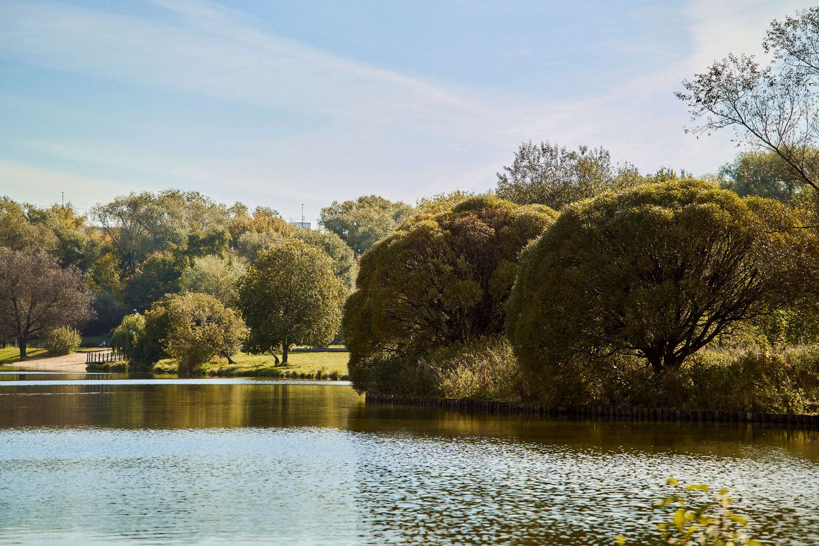 Осеннее отражение. Самые живописные пруды московских парков