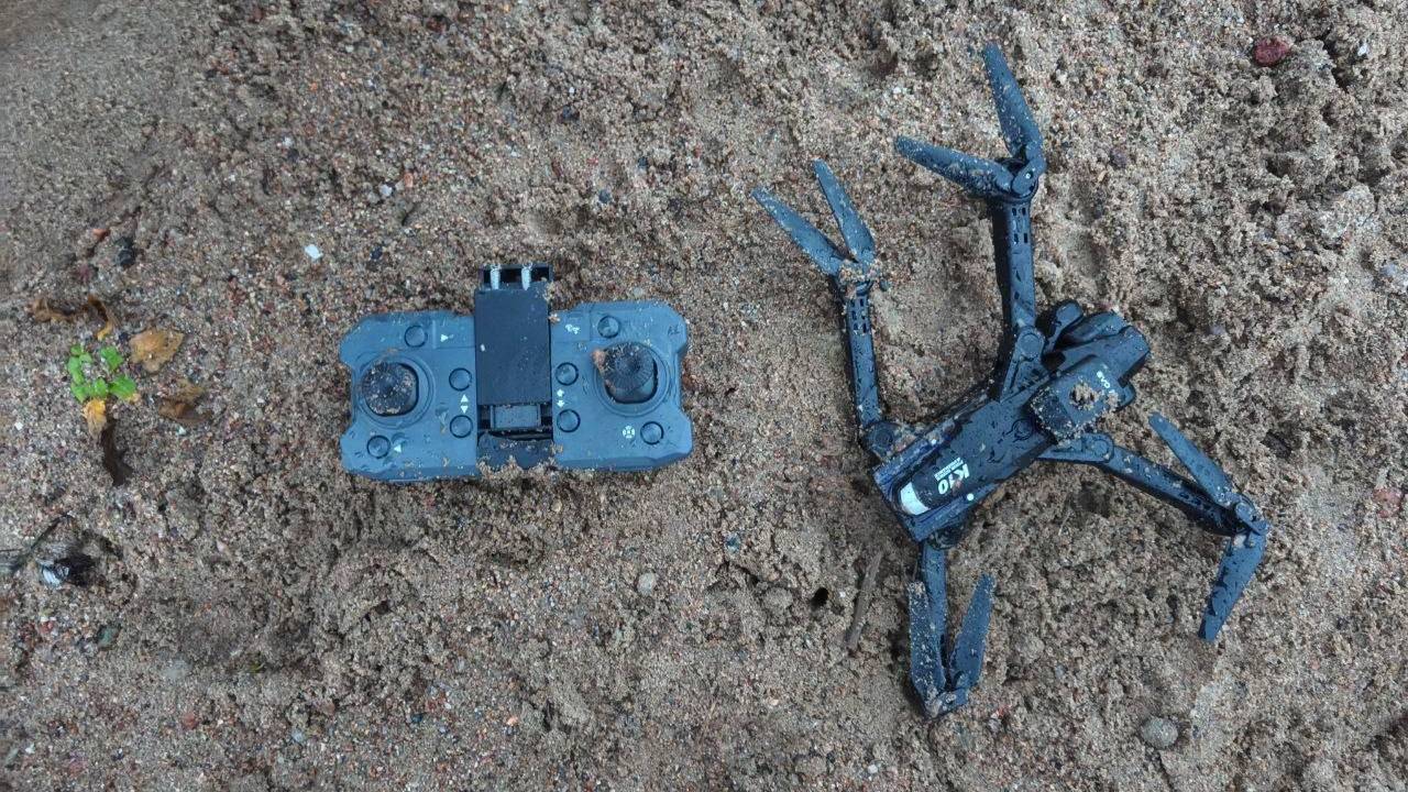 Жители Петербурга приняли детскую игрушку за дрон