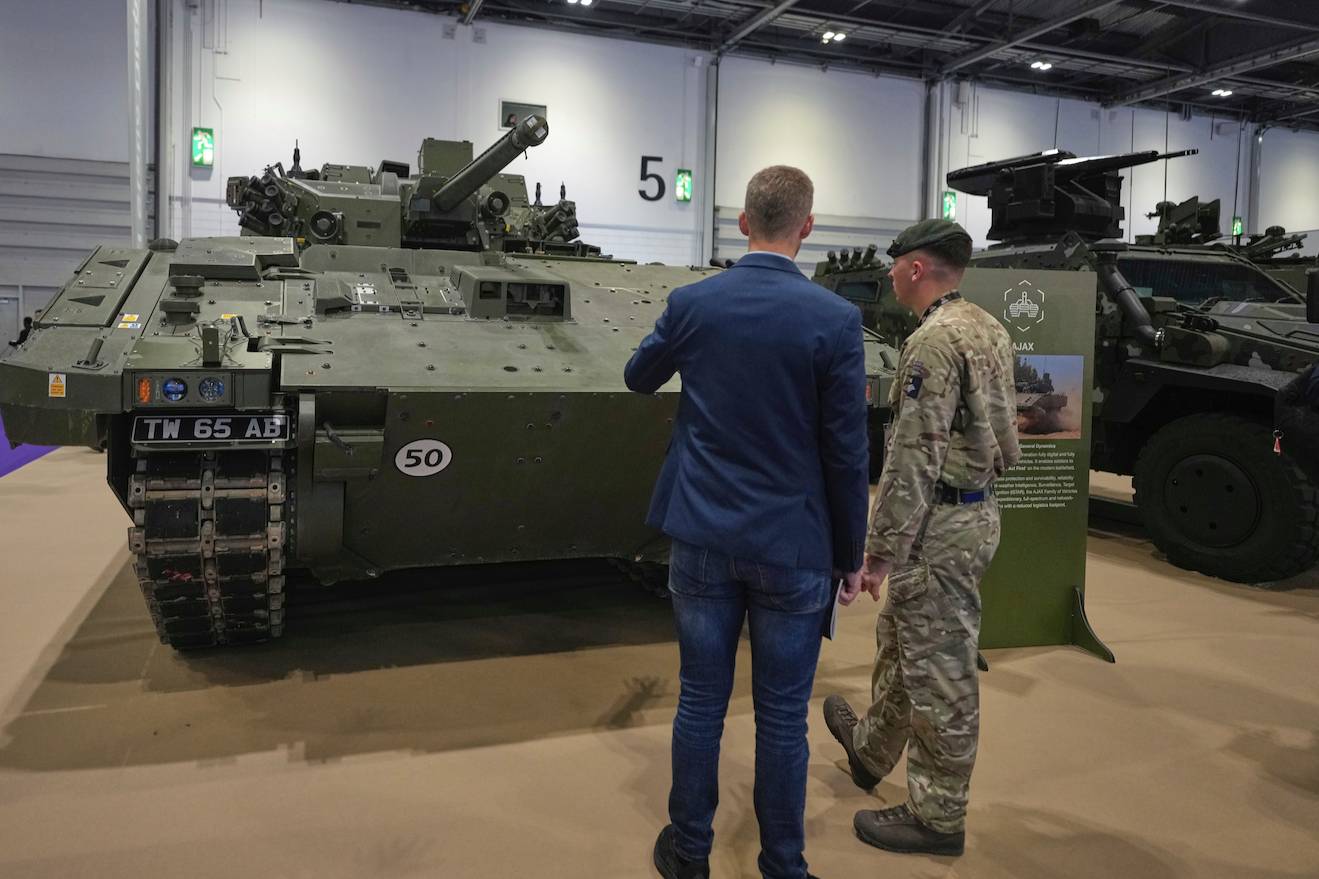 Британские военные оглохли после испытаний долгожданных бронемашин