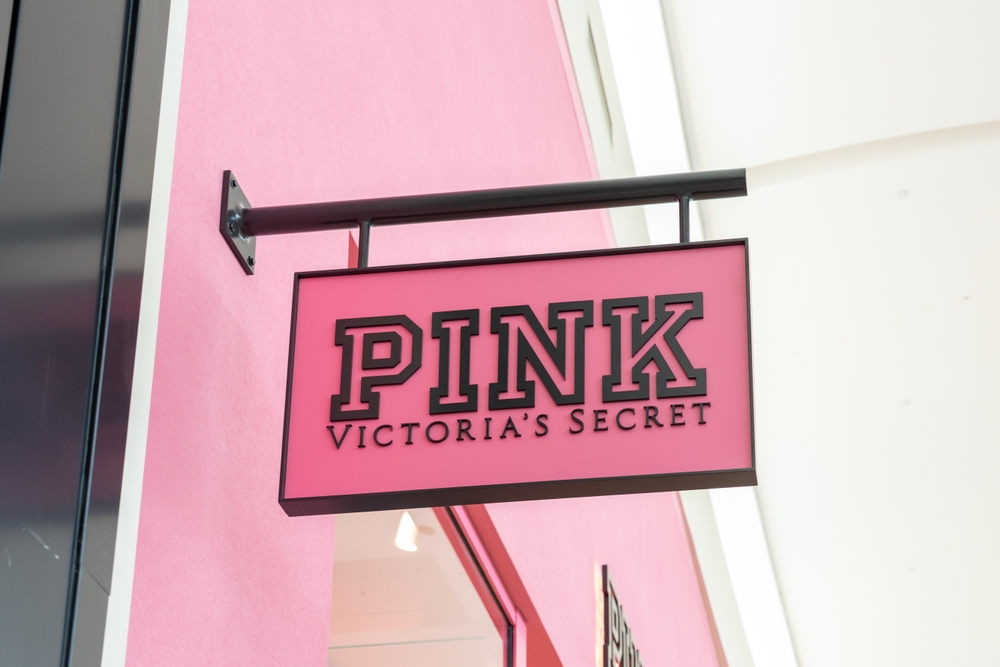 Суд постановил частично аннулировать правовую охрану двух брендов Victoria's Secret в РФ
