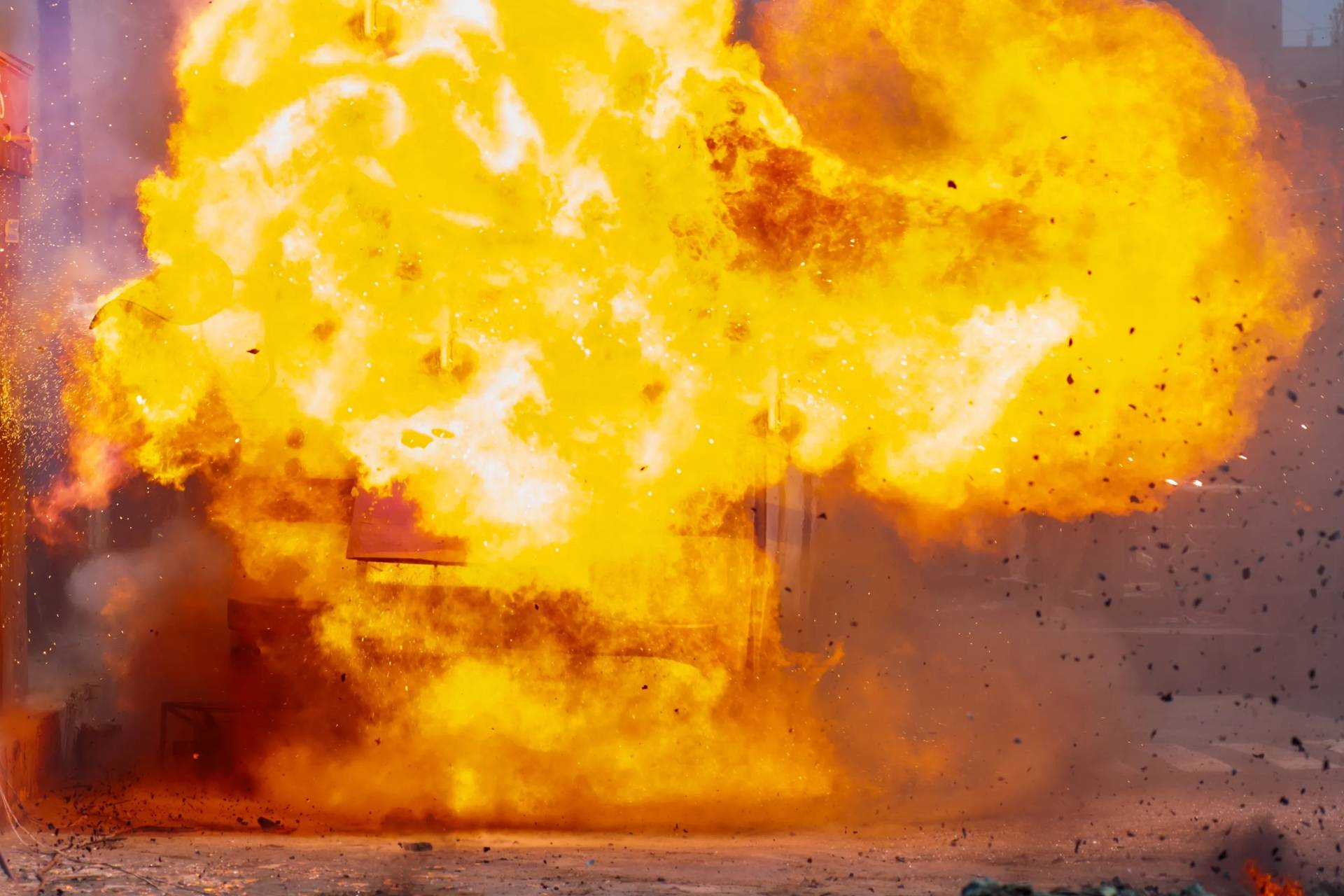 Житель ДНР получил ранения в результате детонации взрывоопасного предмета