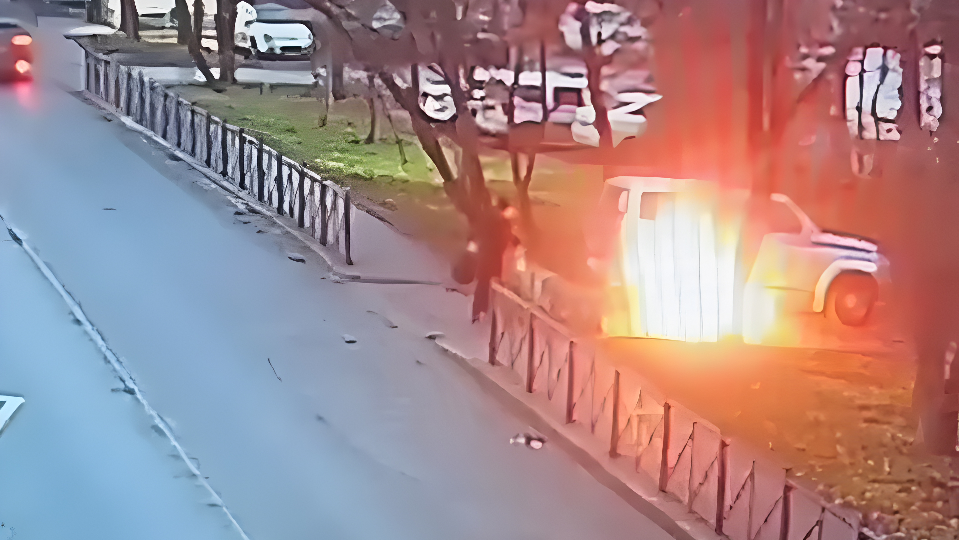 В Химках задержали подростка за поджог полицейского УАЗика по указке мошенников