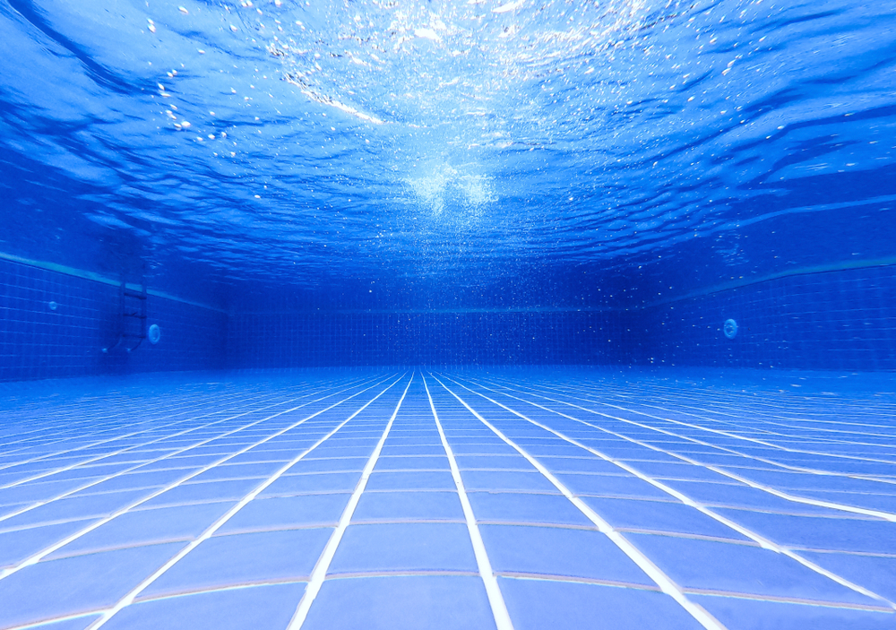 Пенсионер утонул в бассейне в центре Москвы