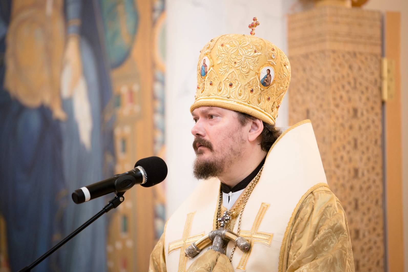 Митрополита Нестора, руководившего приходами РПЦ в Западной Европе, отстранили от службы