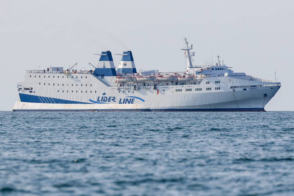 Пассажиры застрявшего у порта Сочи парома из Трабзона готовы вернуться в Турцию