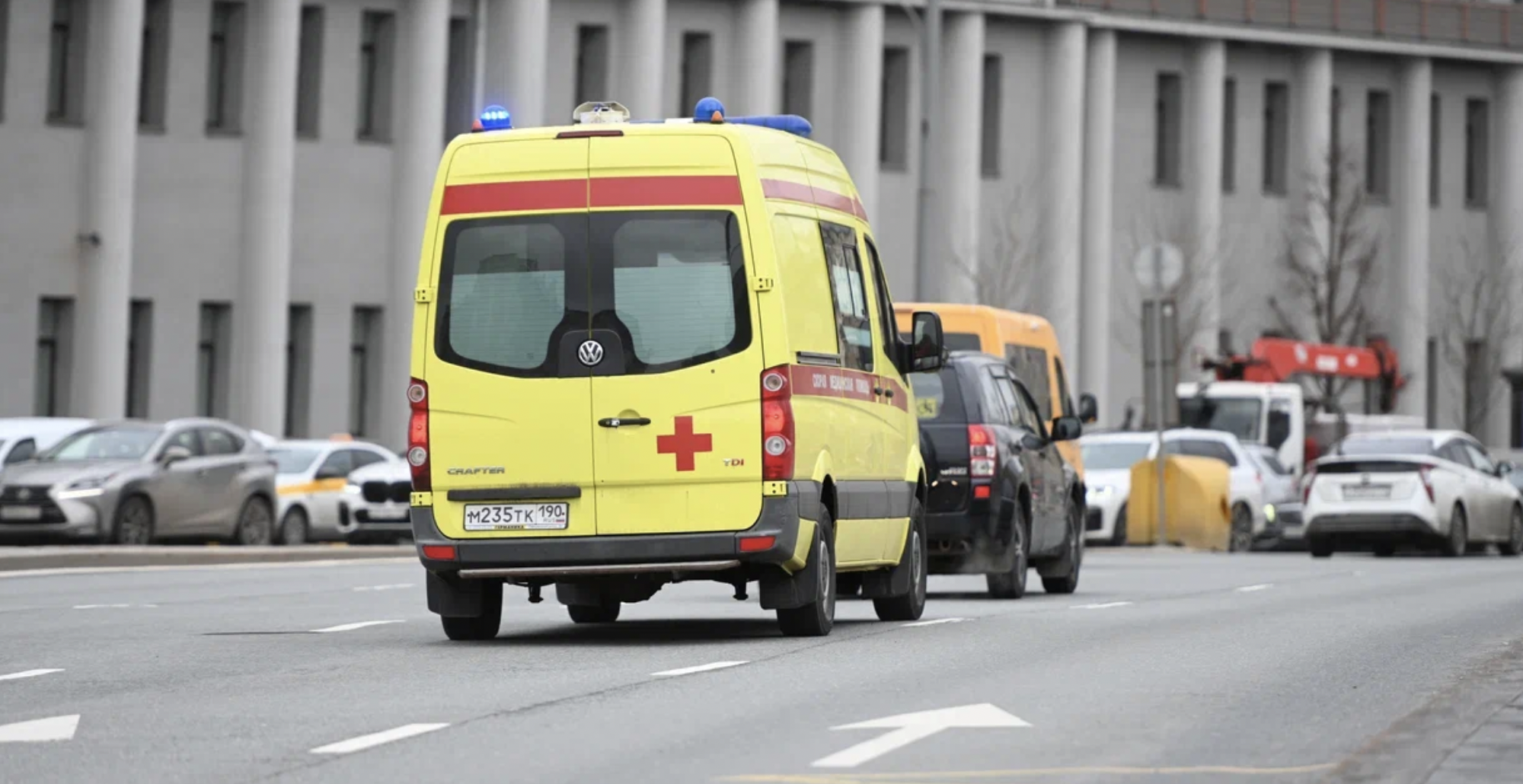 Терапевты назвали три симптома, требующих немедленного вызова скорой