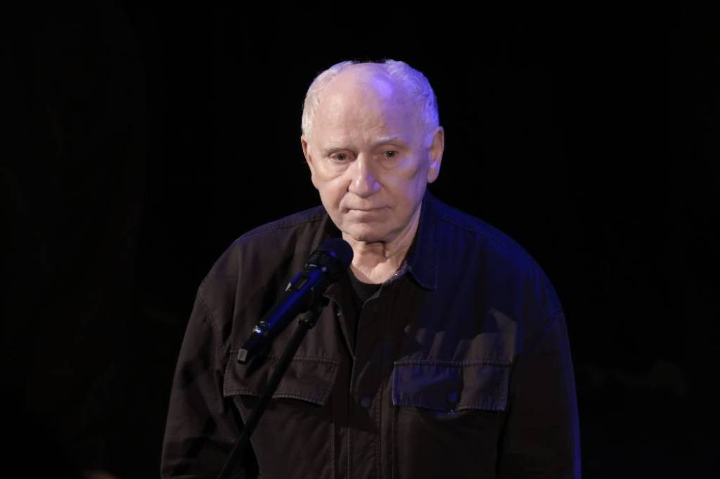 Отметивший 80-летие актёр Валерий Баринов рассказал, что придаёт ему силы