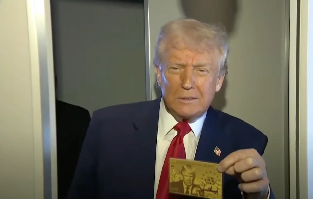 Белый дом открыл сайт по продаже «золотой карты Трампа»