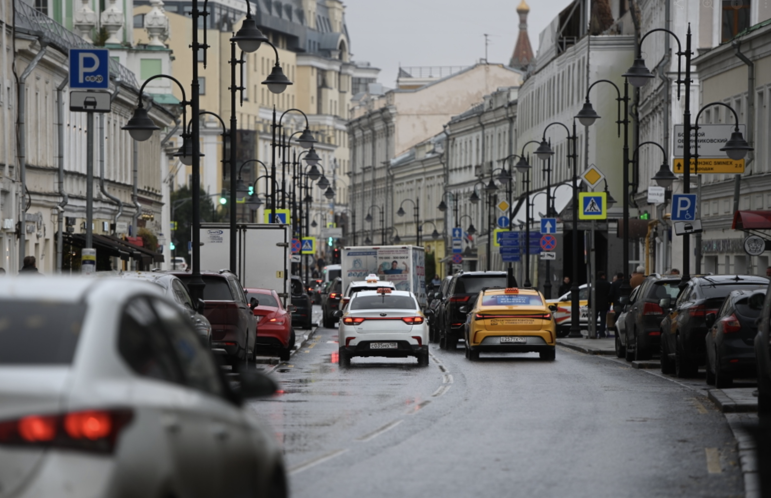 НАМИ хочет срочно переписать ГОСТ из-за праворульных и гибридных автомобилей