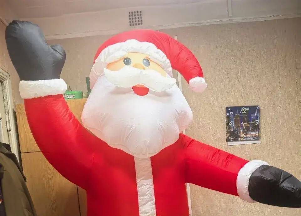 Камчатский «Гринч» получил уголовку за кражу Деда Мороза