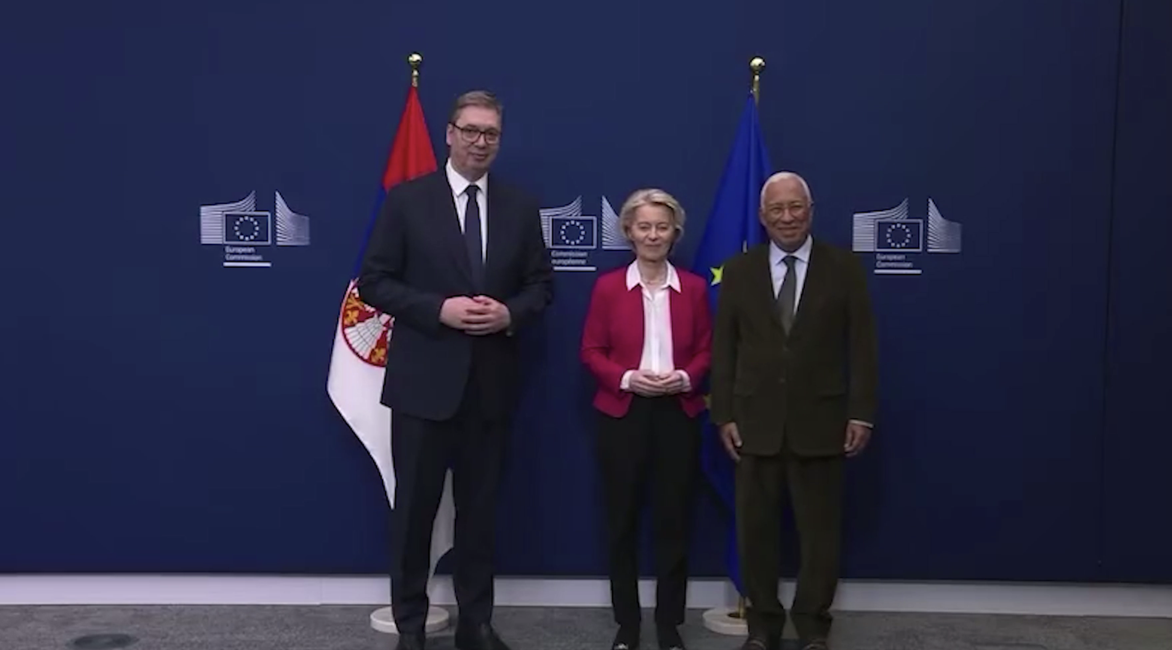 Фон дер Ляйен резко оборвала Вучича, заикнувшегося о послании из Москвы под камерами