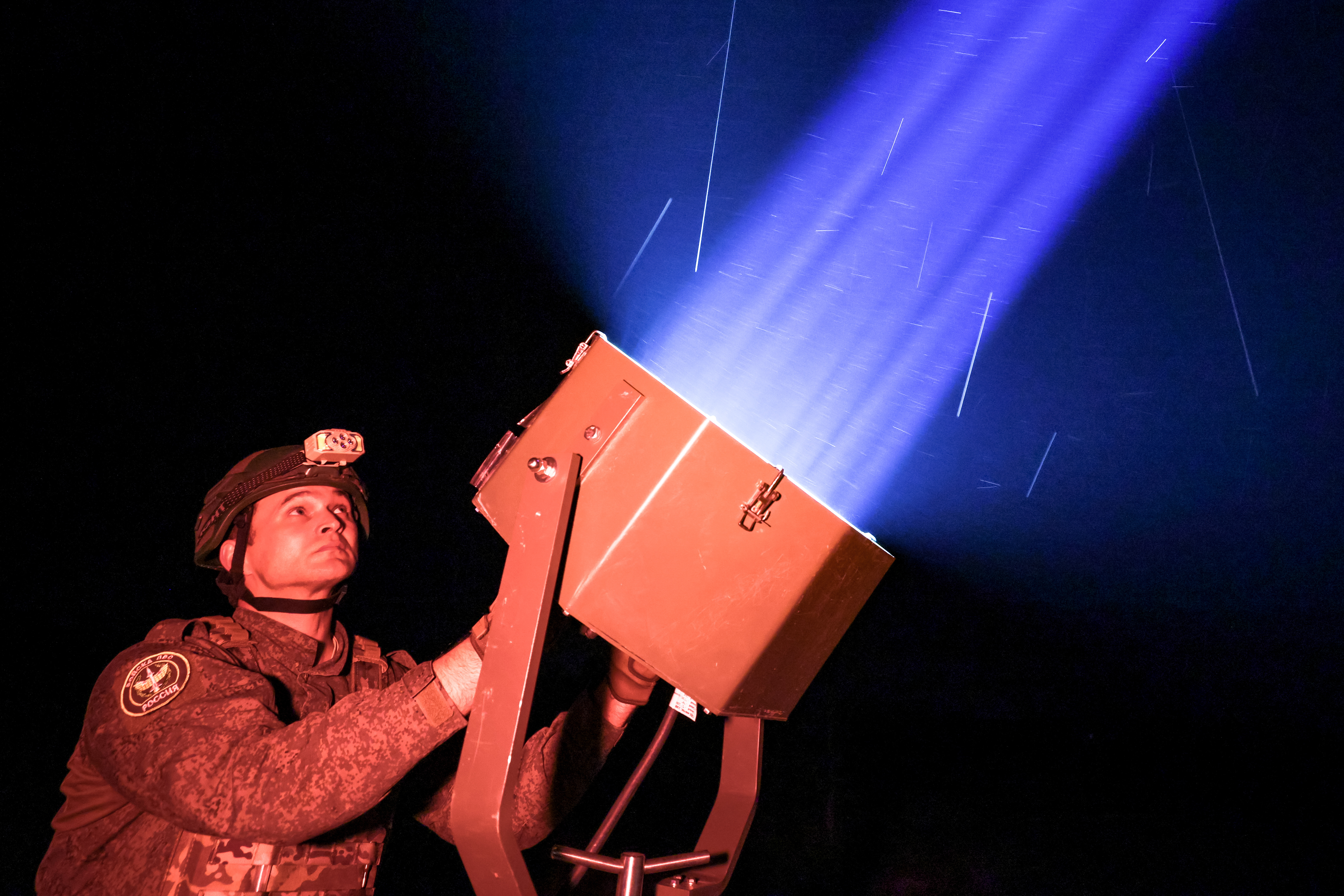 Ruska protiletalska obramba sestrelila 47 ukrajinskih dronov nad devetimi regijami Rusije